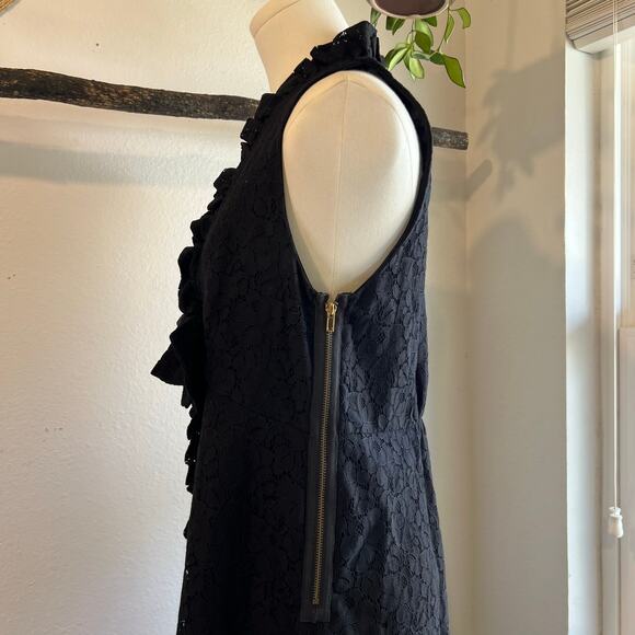 Marc Jacobs Black Lace Ruffled Bow V Neck Sleeveless Knee Length Dress Size 8 - Picture 7 of 14